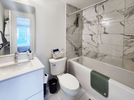 For Lease - 14 David Eyer Road Unit# 1011, Richmond Hill, Ontario - Photo 5