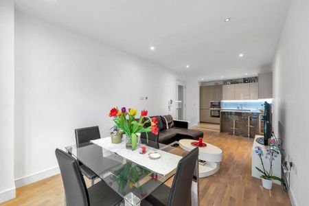 2 bedroom flat to rent - Photo 3