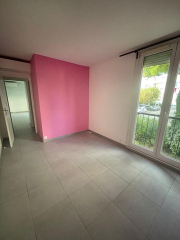Location Appartement 3 pièces 60m² MARIGNANE 13700 - Photo 5
