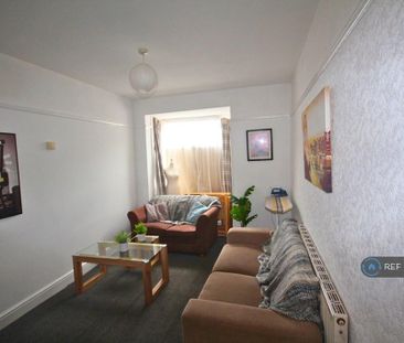 4 bedroom terraced house to rent - Photo 2
