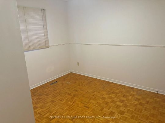Condo Townhouse For Lease | E9116313 - Photo 1