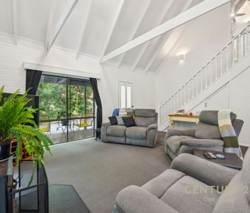 Executive Country Home - Photo 6