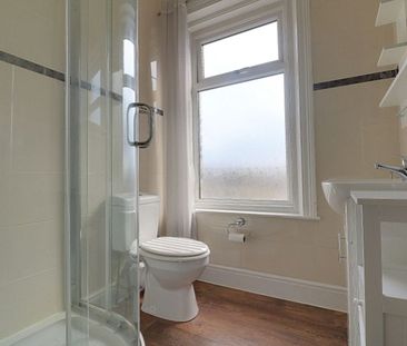 1 Bedroom - Photo 5