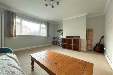 2 Bedroom Terraced To Let - Photo 2