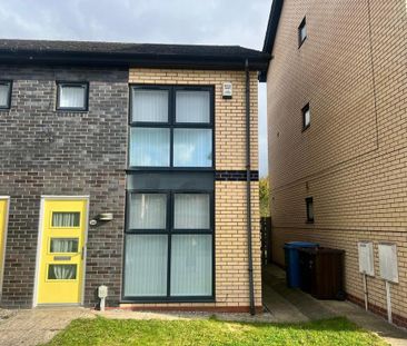 2 bedroom semi-detached house to rent - Photo 5