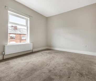 2 bedroom House To Let - Photo 4