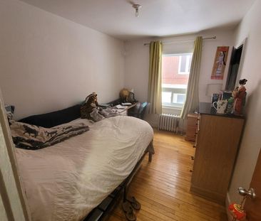 Québec – Sainte-Foy – Appartement 4 1/2 à louer - Photo 2
