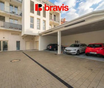 Pronájem bytu 2+kk, ulice Sušilovo náměstí, Rousínov, lodžie, novos... - Photo 1
