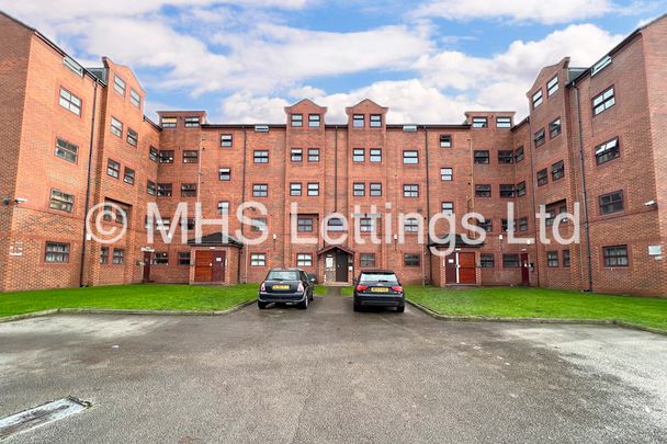 30 Kelso Heights, Leeds, LS3 1HN - Photo 1