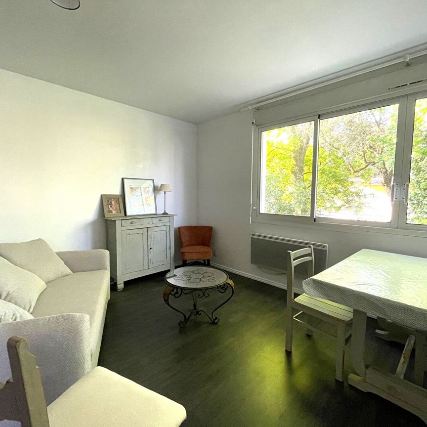 Location Appartement 2 pièces 42m² - Photo 1