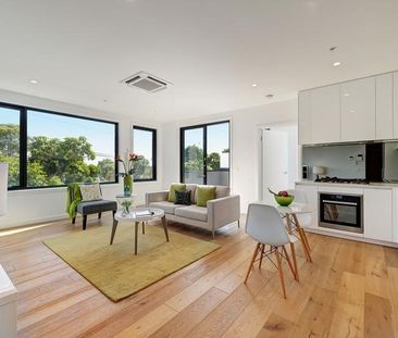 101/56 Harp Road, Kew - Photo 3