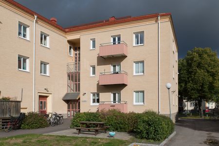 Carlavägen, Eskilstuna - Photo 3