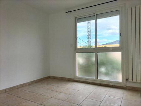 Location maison 4 pièces 91.93 m² à Aubagne (13400) - Photo 2