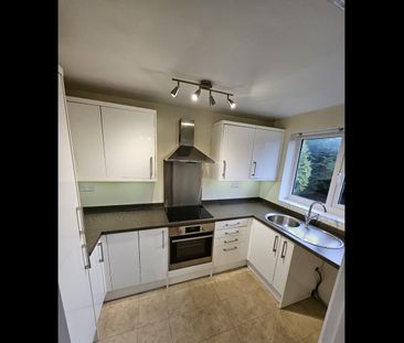 1 Bed Maisonette, Old Church Green, B33 - Photo 3