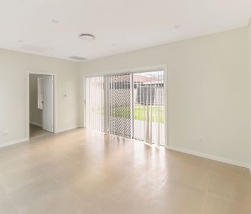 Apply Now - Century 21 | the Paramount Group (Granny Flat) - Photo 1