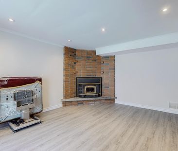 For Lease - 2157 Stouffville Road, Whitchurch-Stouffville, Ontario - Photo 1