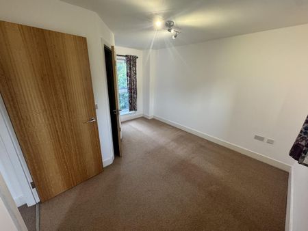 3 bedroom terraced house to rent - Photo 5