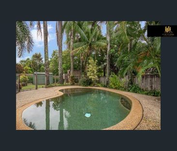 Tropical Family Haven in the Heart of Redlynch – Fully Fenced with ... - Photo 4