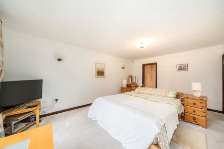 5 bedroom house to rent - Photo 4