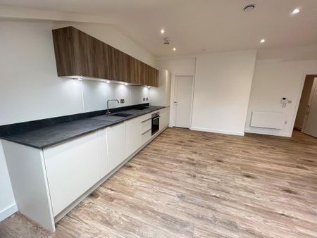 2 bedroom penthouse to rent - Photo 4