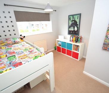 3 bedroom semi-detached house to rent - Photo 1