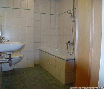 Stadtappartement in Klinik- und Gerichtsnähe. Tiefgarage vorhanden. - Photo 3