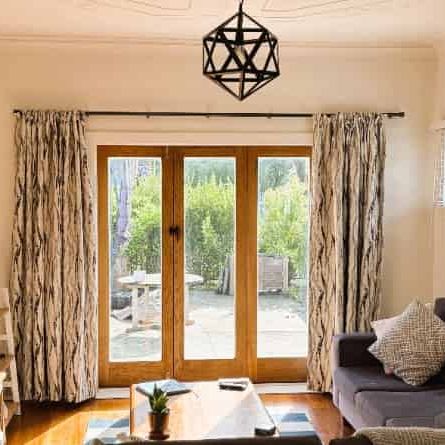 Pretty in Parkvale - FULLY FURNISHED - Photo 1