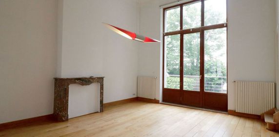 Appartement te huur in Brussel voor € 1.875 met 2 slaapkamers - Photo 2