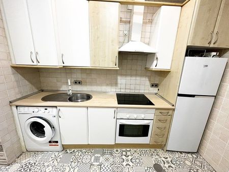 Piso de alquiler en Avenida de la Ciudad de Barcelona, Adelfas - Photo 5