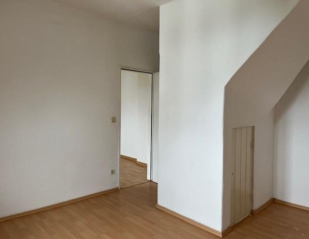 Moderne Zweiraumwohnung im Dachgeschoss! - Foto 1