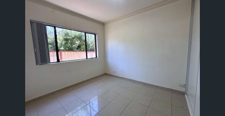 BEAUTIFULLY PRESENTED TWO BEDROOM GRANNY-FLAT - Photo 4