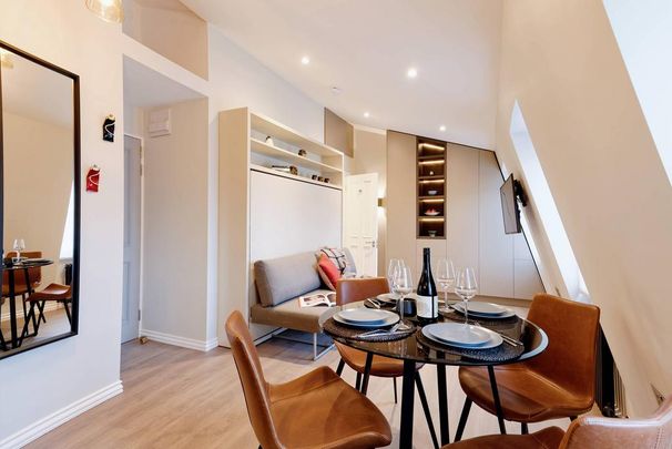 Studio to rent - Photo 1