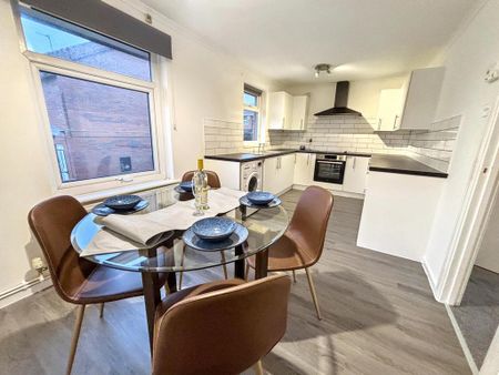 2 bedroom flat to rent - Photo 5