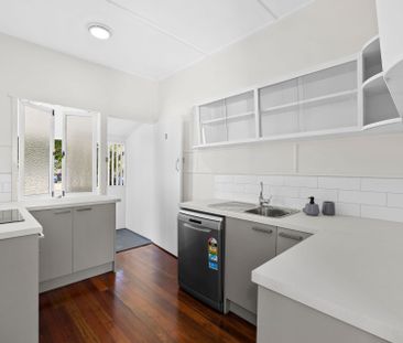 Modern one bedroom unit - Photo 5