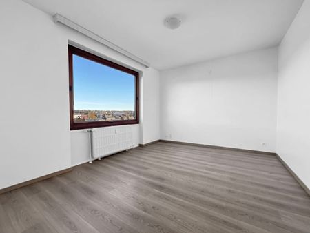 Appartement te huur - Foto 3