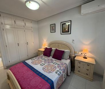 Apartamento de alquiler en Carrer D'elx, Centro - Photo 4