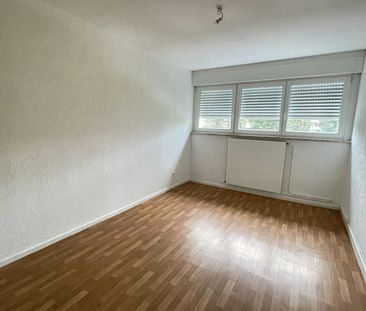 Location Appartement 4 pièces 94m² - Photo 3