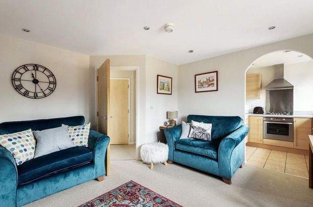 2 bedroom apartment to rent - Photo 1