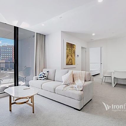 2 Bed, 1 Bath - Photo 1