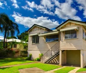 Large house in Hendra - Photo 5