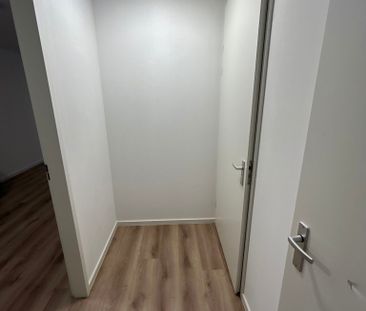 Te huur: Appartement Prins Hendrikkade 13 M in Rotterdam - Photo 1
