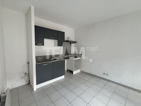 Location Appartement 3 pièces 67m² SETE 34200 - Photo 4