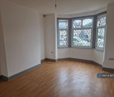 3 bedroom terraced house to rent - Photo 5