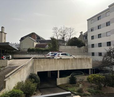 Location Appartement 2 pièces 43m² CHATELLERAULT 86100 - Photo 1