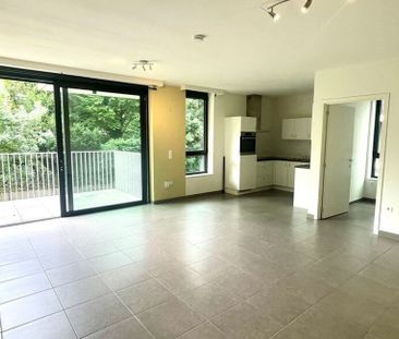 Serviceflat te huur in Hoboken voor € 975 met 2 slaapkamers - Photo 4