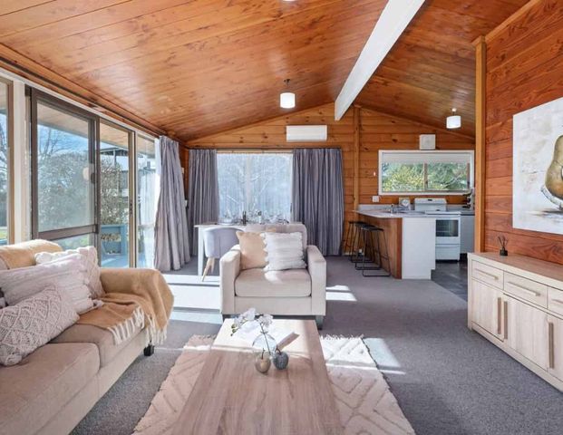 Lakeside Lockwood Living - Photo 1