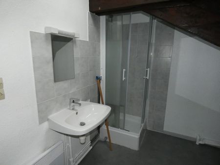 Location Appartement 2 pièces 38m² - Photo 2