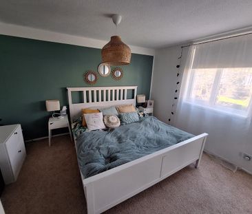 3 bedroom terraced house to rent - Photo 6