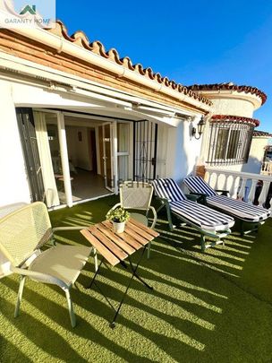 Alquiler de chalet pareado en Nueva Torrequebrada - Photo 1