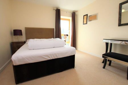 2 bedroom apartment to rent - Photo 3